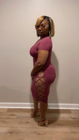 Peekaboo Dress (Wine)