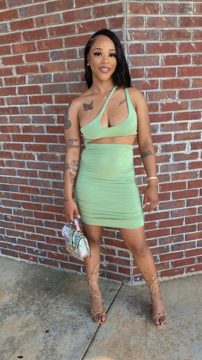 Baddie Body Dress (Basil)
