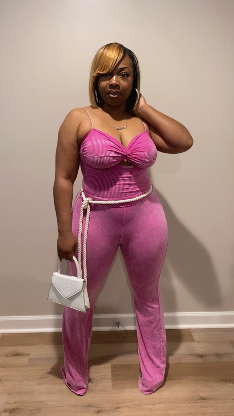 Daisy Jumpsuit (Pink)