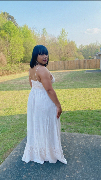 Lovely Flow Maxi Dress (Natural)